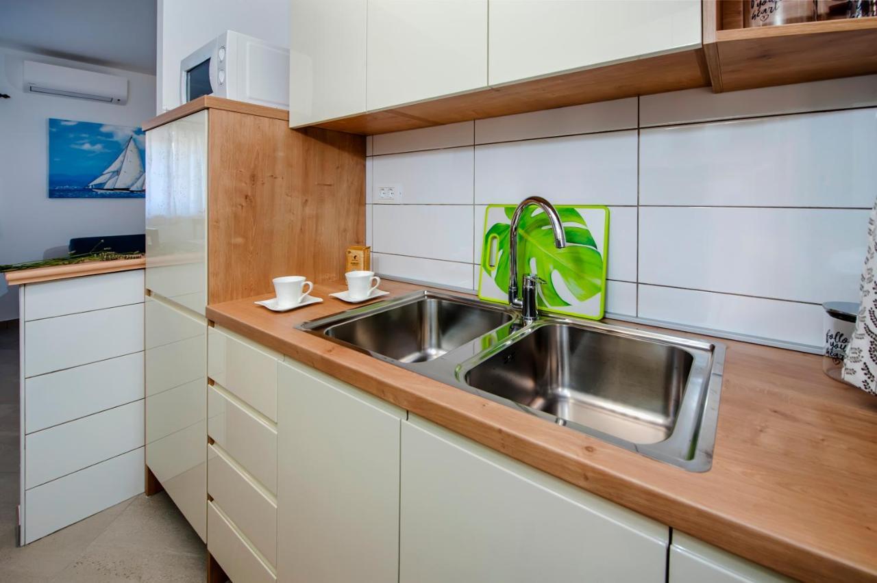 Paradise Beach Apartments Rovinj Dış mekan fotoğraf