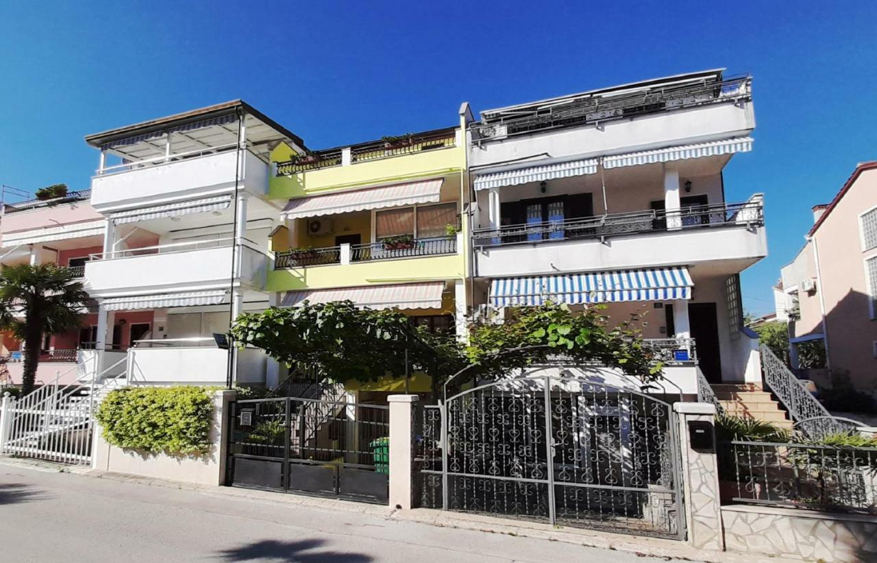 Paradise Beach Apartments Rovinj Dış mekan fotoğraf