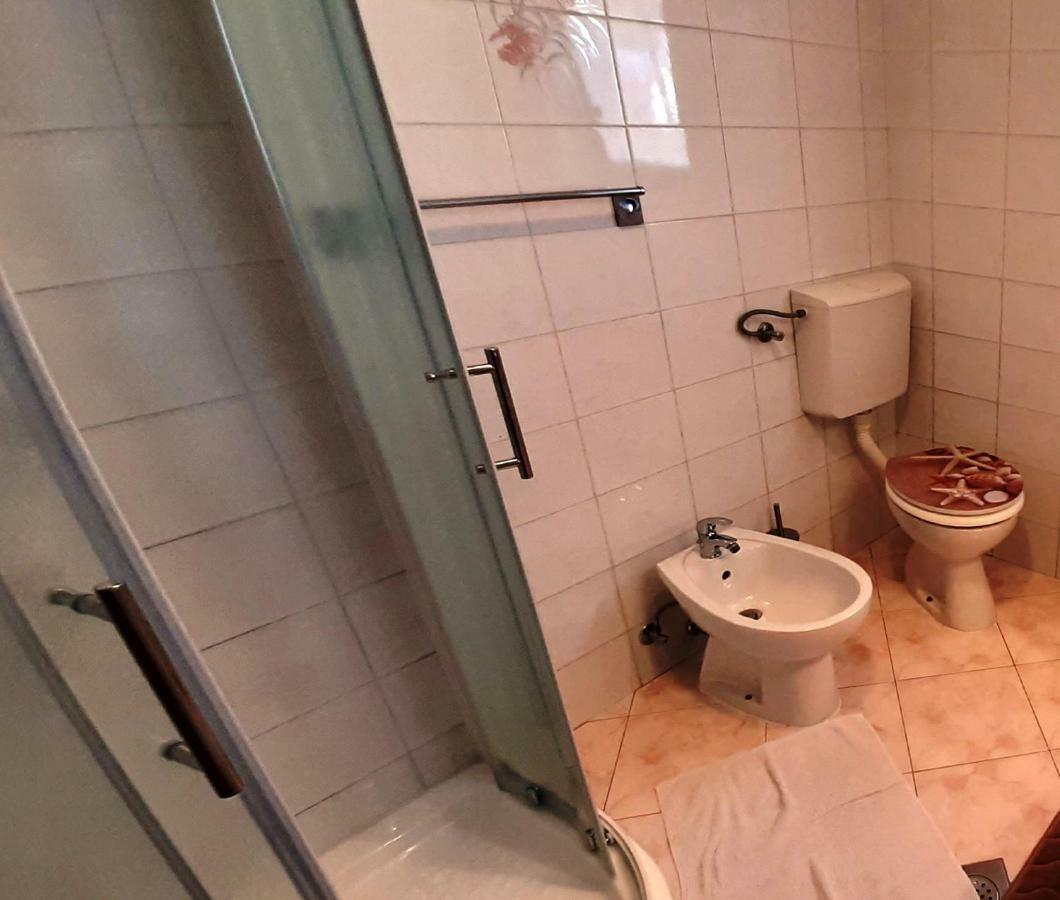 Paradise Beach Apartments Rovinj Dış mekan fotoğraf