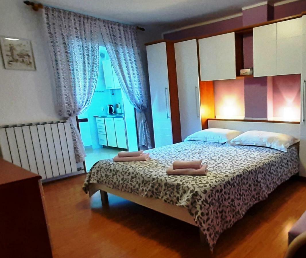 Paradise Beach Apartments Rovinj Dış mekan fotoğraf